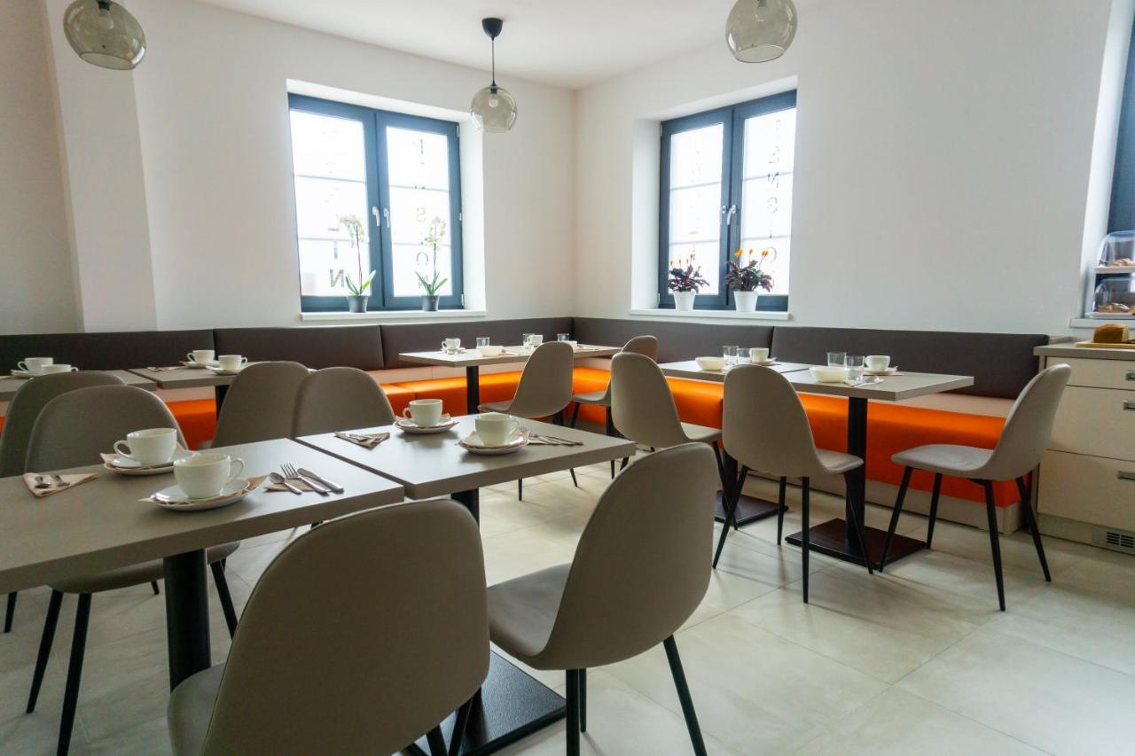 Pension Berlin Cheb Exterior photo